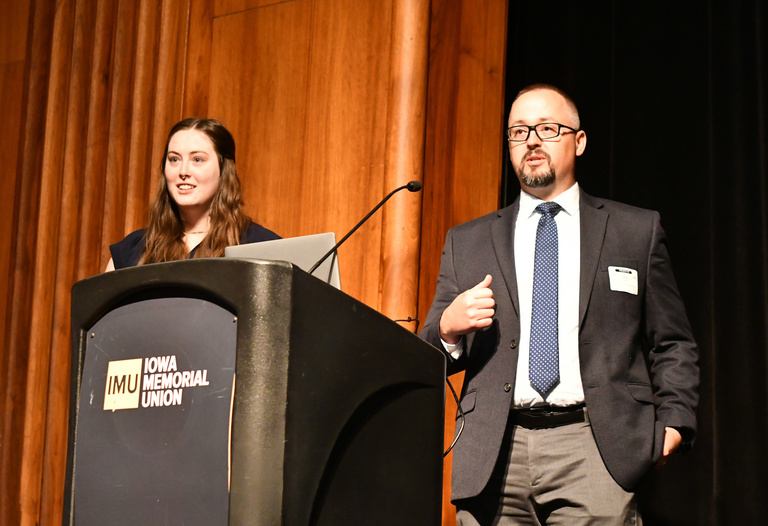 Matt Watson, MBA, RN, Senior Application Developer, Department of Orthopedics & Rehabilitation/Health Care Information Systems (HCIS) & Morgan Gulley, application developer, HCIS give presentation on A Voyage through Patient Reported Outcome Measures Optimization