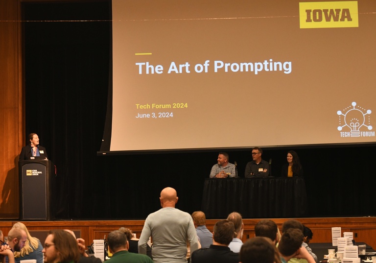 Tech Forum presenter Vicky Maloy and panelists from the presentation "The Art of Prompting: Getting AI to Listen" Dave Kelly, Justin Hess, and Melanie Bell
